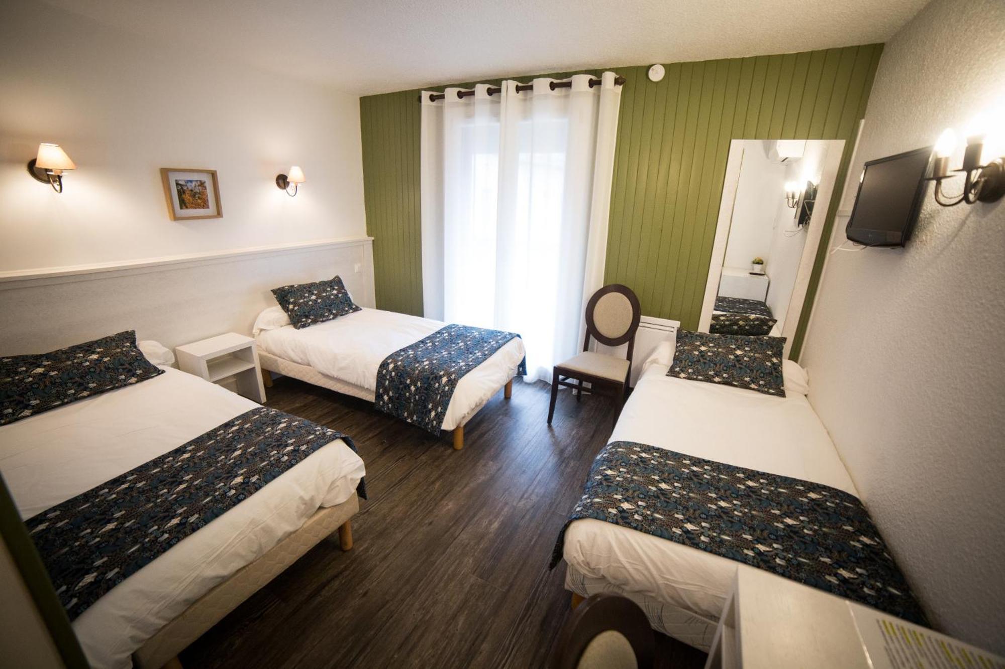 Hotel Le Catinat Fleuri Guillestre Esterno foto