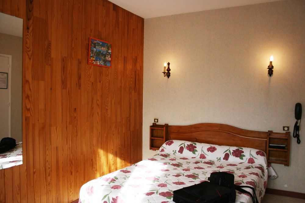 Hotel Le Catinat Fleuri Guillestre Esterno foto