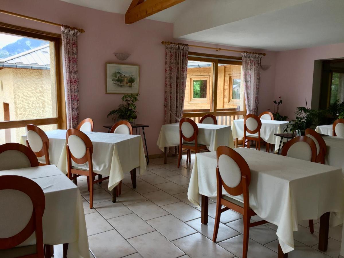 Hotel Le Catinat Fleuri Guillestre Esterno foto