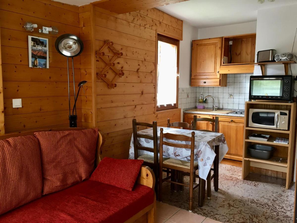 Hotel Le Catinat Fleuri Guillestre Esterno foto